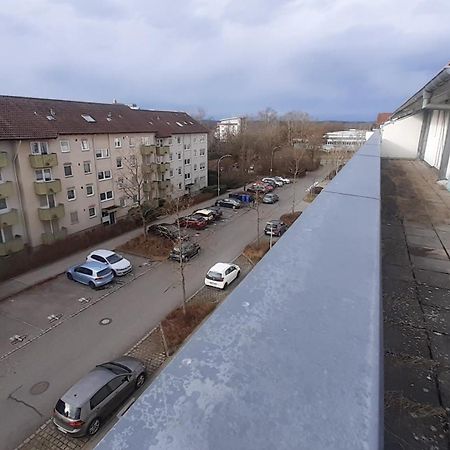 Апартаменты 3 Privat Freie Zimmern Биберах-ан-дер-Рис Экстерьер фото